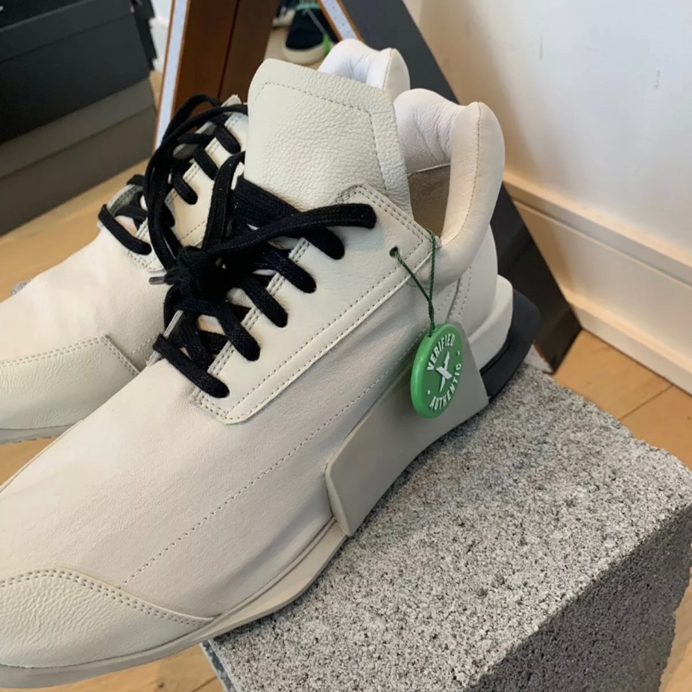 ADIDAS X RICK OWENS LEVEL RUNNER BOOST - Picture 4 of 4